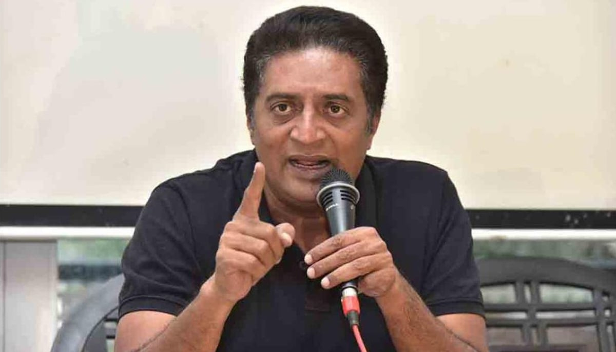 இந்தியாவின் ஜனநாயகம் ஆபத்தில் உள்ளது- எச்சரிக்கும் நடிகர் பிரகாஷ்ராஜ்!