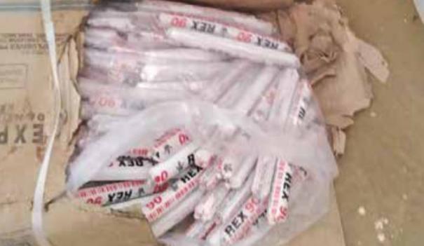 பெட்டி, பெட்டியாக சிக்கிய  2 ஆயிரம் கிலோ வெடிமருந்து… கோவையில் இருந்து கேரளாவிற்கு கடத்தல்!