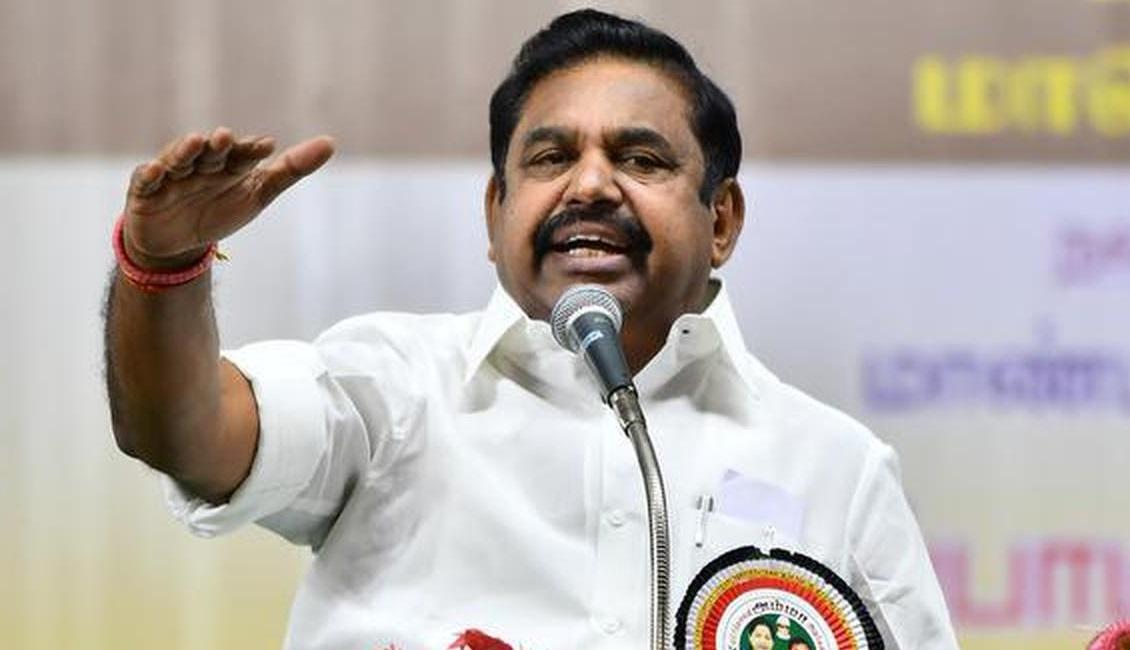 கல்லறை திருநாளில் ஆசிரியர்கள் எப்படி தேர்வுக்குச் செல்வார்கள்?  – ஈபிஎஸ் கேள்வி