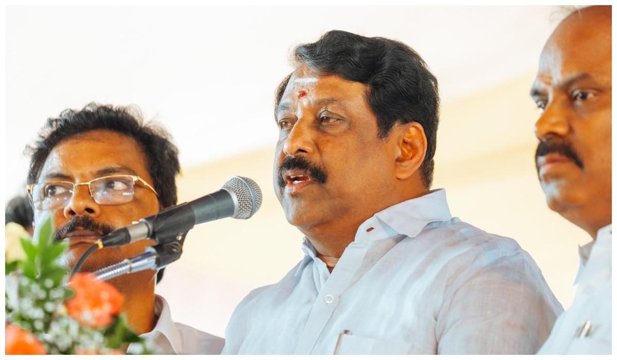 திமுக ஆட்சியில் தெற்கு தேய்கிறது- நயினார் நாகேந்திரன் திடீர் டென்ஷனுக்கு காரணம்?