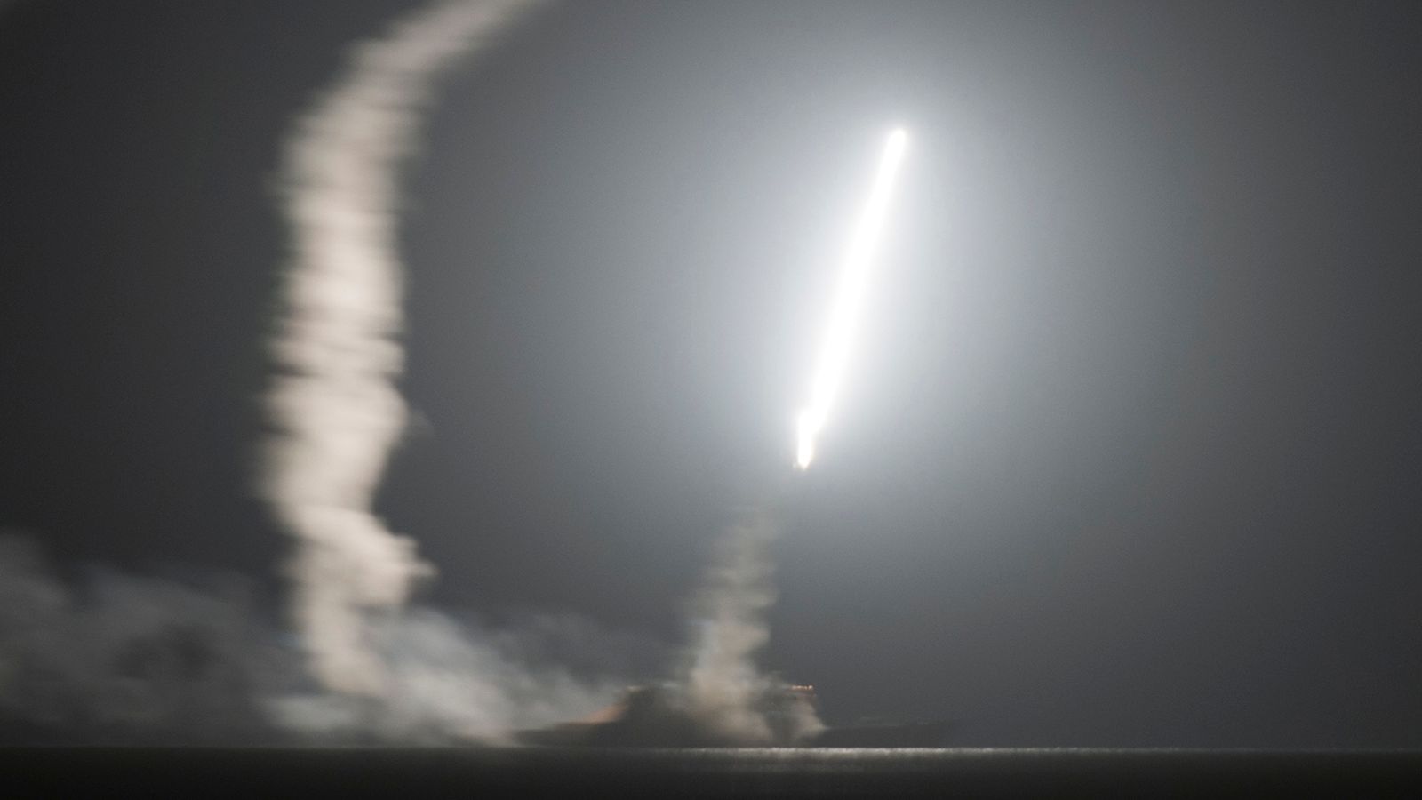 மாஸ்கோவை குறிவைக்கும் ஏவுகணைகளை உக்ரைனுக்கு வழங்குவேன்… டிரம்ப் மிரட்டல்!