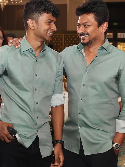 அப்பா உதயநிதி பாணியில் ஹீரோவாகும் இன்பநிதி – இயக்குநர் இவரா..?