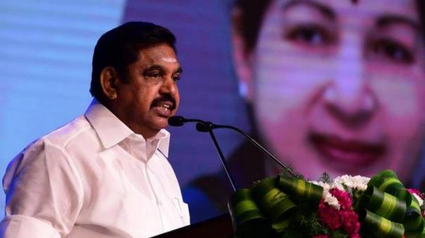 தமிழகத்தில் காவல்துறை உள்ளதா?:எடப்பாடி பழனிசாமி கேள்வி